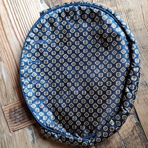 Pappagallo VINTAGE paisley fabric w 4 button holes suited for wooden purse.